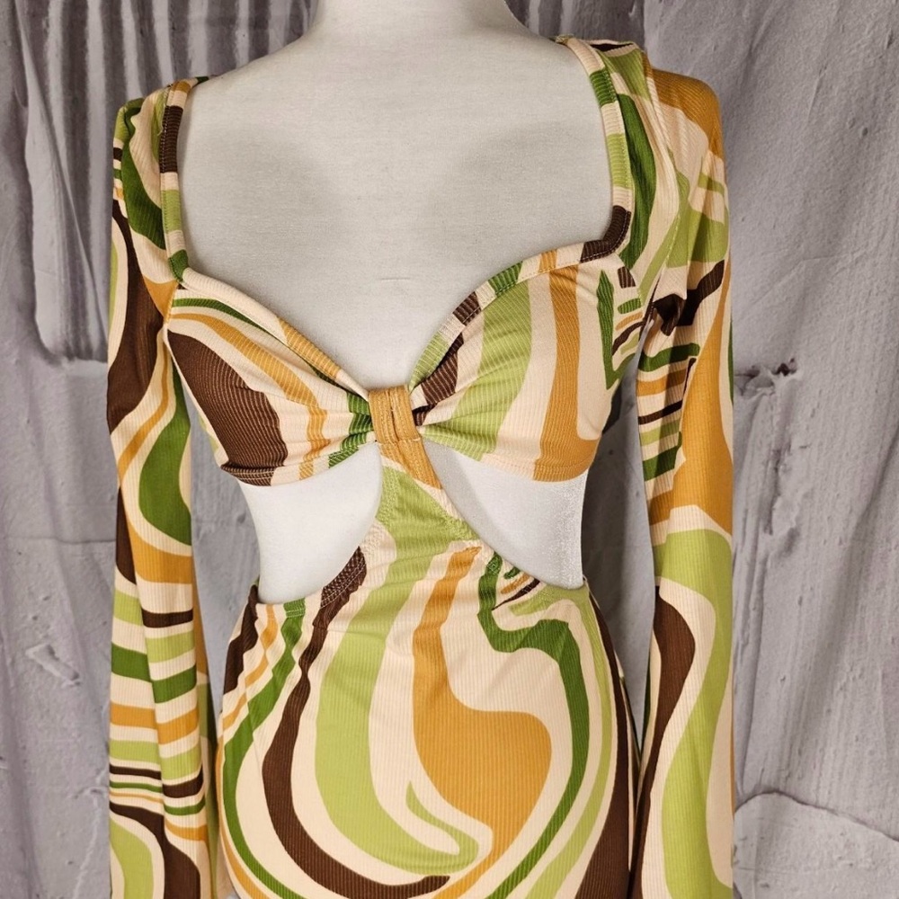 Swirl 1970s Dress